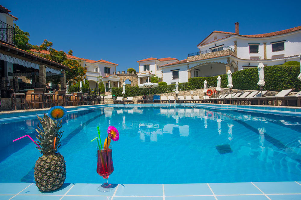 Anagenessis Village Hotel Каламакі Екстер'єр фото
